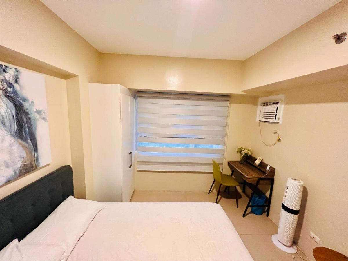 * * *H Incomparable Value Iloilo City Exterior foto