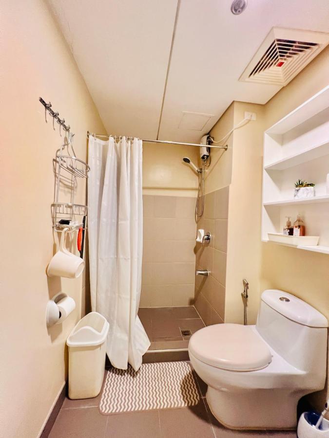 * * *H Incomparable Value Iloilo City Exterior foto
